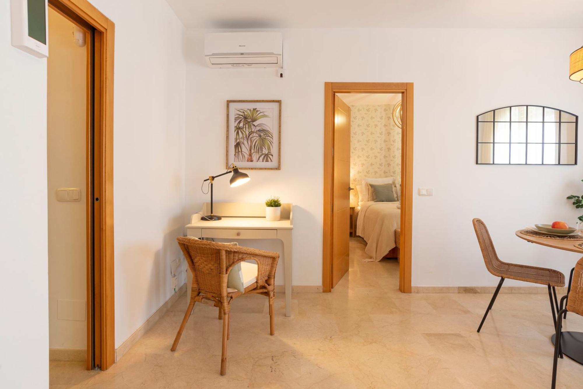 Apartment & Pool In Malaga City Center Ngoại thất bức ảnh