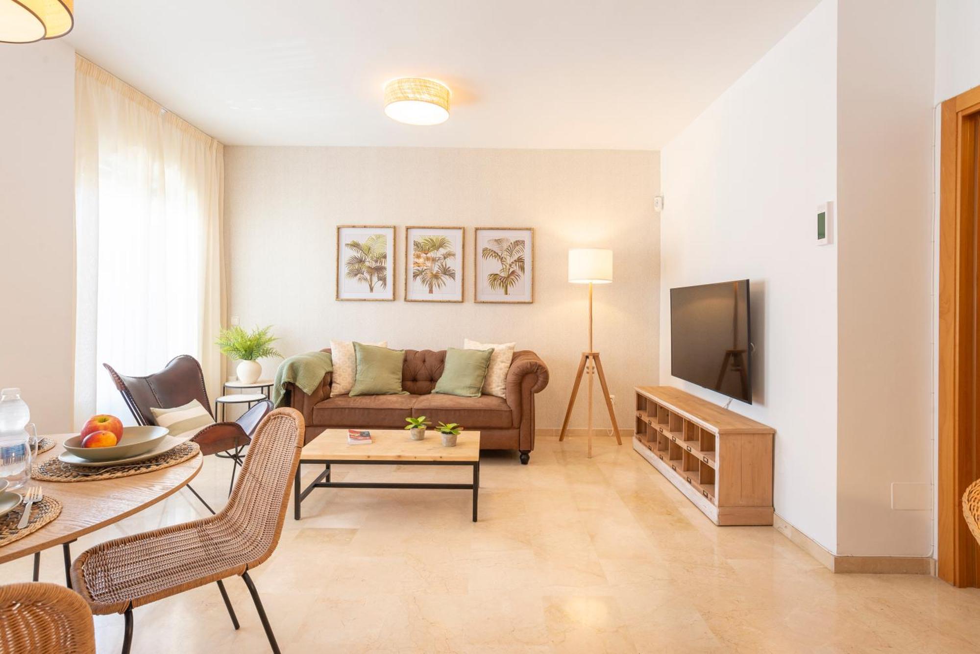 Apartment & Pool In Malaga City Center Ngoại thất bức ảnh